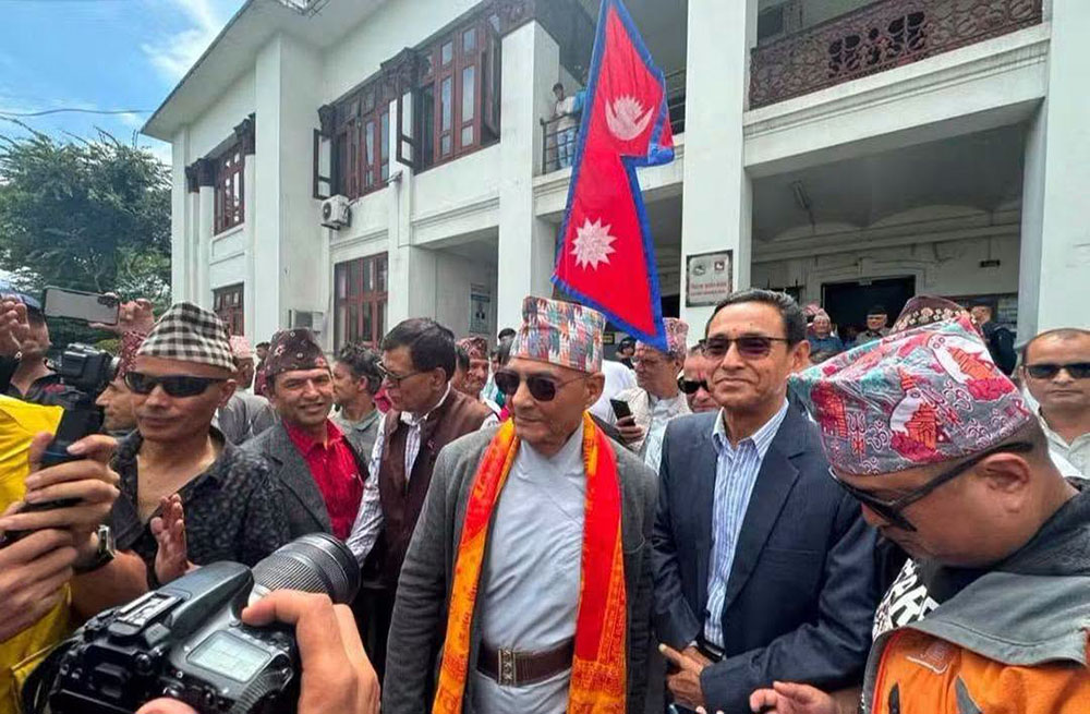 दुर्गा प्रसाईसँग सहकार्य अनिश्चित, धवलशमशेरले अघि बढाए ‘जय नेपाल पार्टी’