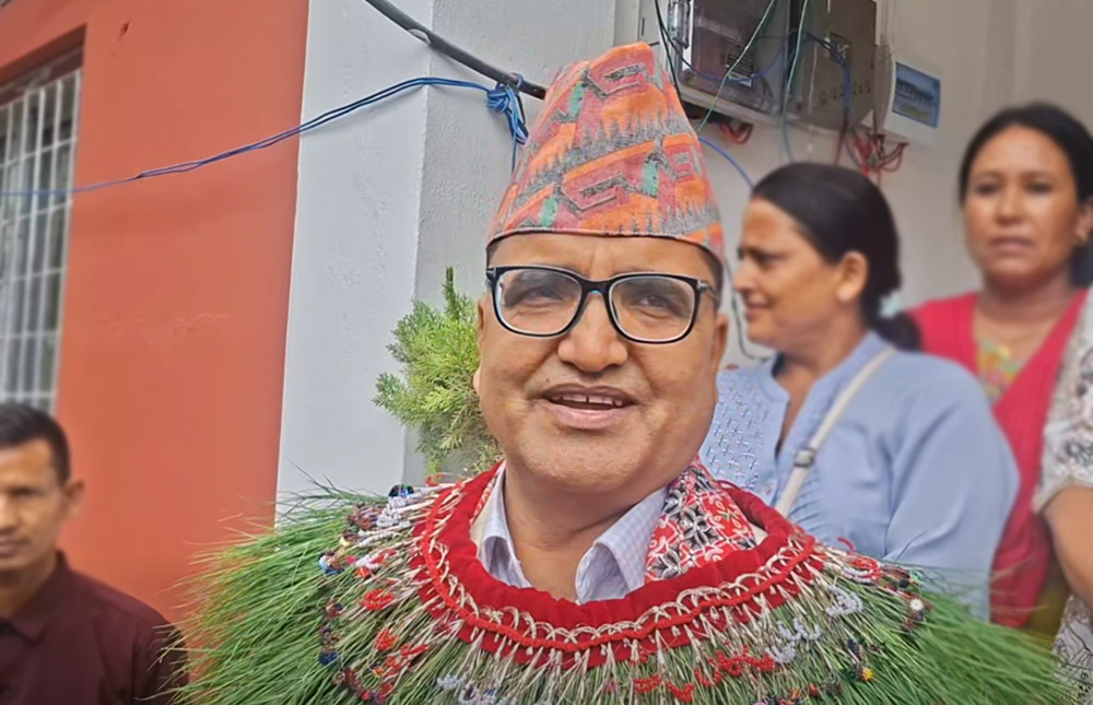 सुदूरपश्चिमको मुख्यमन्त्रीमा खगराज भट्ट नियुक्त